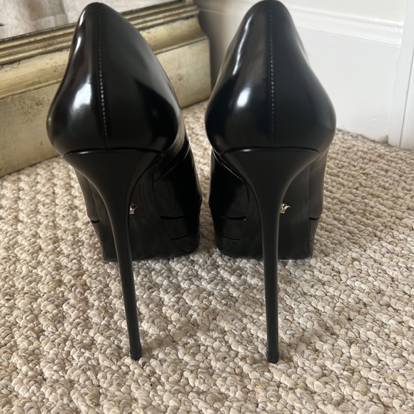Versace Palazzo Platform Heels - Picture 4 of 10